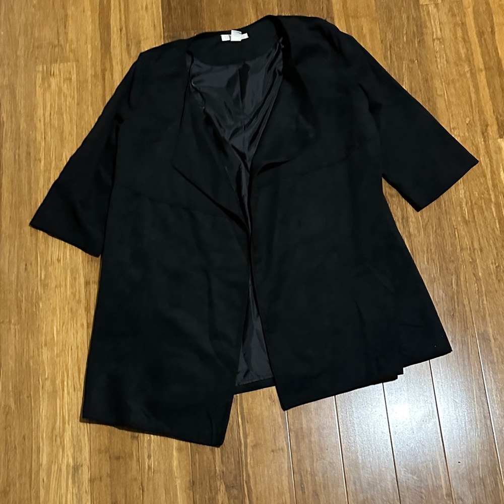 LAST CHANCE: H&M Black Women's Blazer